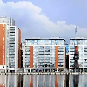  Apartment Lovely Waterfront Flat Canary Wharf Excel Centre